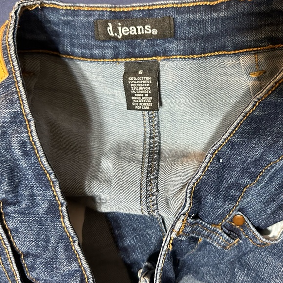 PRE-LOVED ♻️ Demin skirt - Picture 3 of 3